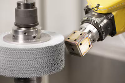 Scotch-Brite™ Radialborste, PN-RB, 120+, 203,2 mm x 25,4 mm x 31,75 mm (8 Zoll x 1 Zoll x 1-1/4 Zoll), Typ S, mit Flansch