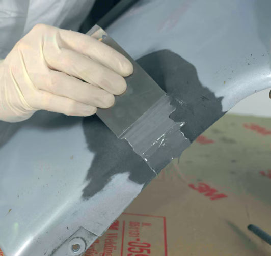 3M™ Flexibles Reparaturfüllmaterial, 4 x 48,5 ml + 8 Mischdüsen, 05901