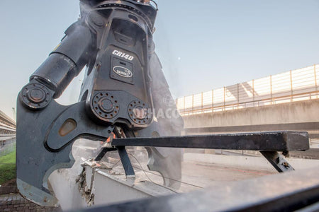 CR120R Betonschere 100 - 150 Tonnen